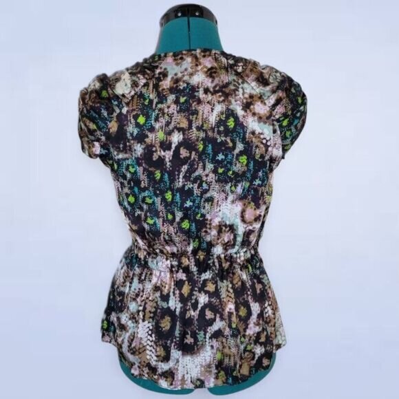 Teenflo Purple Abstract Silk Wrap Blouse with Button Snap Enclosure - Size 6 - Picture 3 of 8